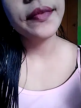 Snapshot of Anki-doll chatting on 5, 7, 2026 Anki-doll online show from 5, 7, 2026