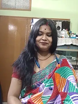 yoursweety09 online show from 6, 4, 2026