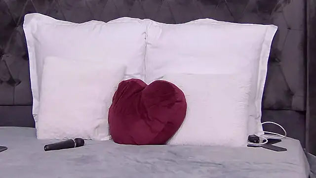 Snapshot of AnisiaConnor chatting on 21, 2, 2026 AnisiaConnor online show from 21, 2, 2026