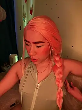 Im Valen Cute online show from 3, 3, 2025