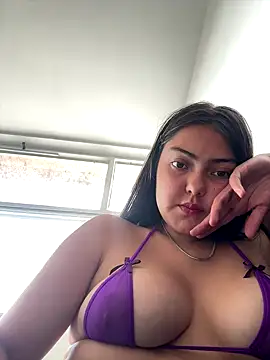 Snapshot of gabbyfoox chatting on 27, 9, 2025 gabbyfoox online show from 27, 9, 2025