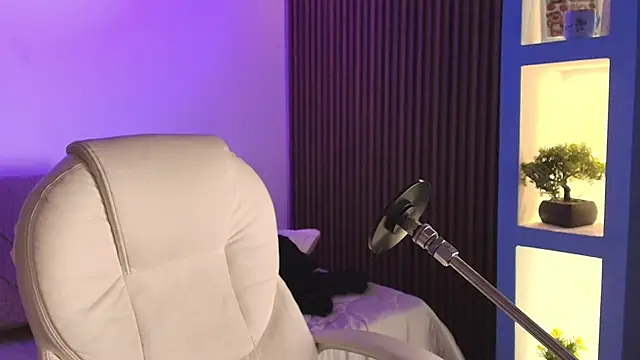 Antonella Torres2 online show from 19, 2, 2026