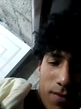 Snapshot of alexander32r chatting on 16, 9, 2025 alexander32r online show from 16, 9, 2025