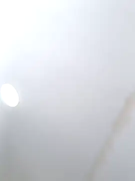 Snapshot of alexander32r chatting on 13, 11, 2025 alexander32r online show from 13, 11, 2025