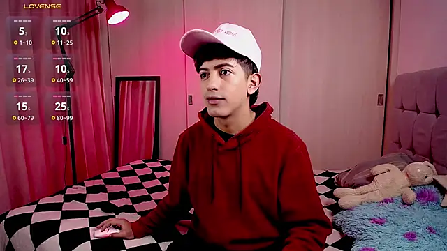 Snapshot of teobowny_ chatting on 3, 1, 2025 teobowny online show from 3, 1, 2025