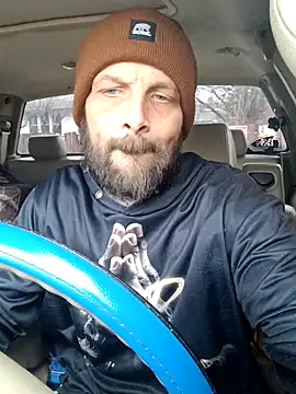 Whipit323 online show from 4, 3, 2026