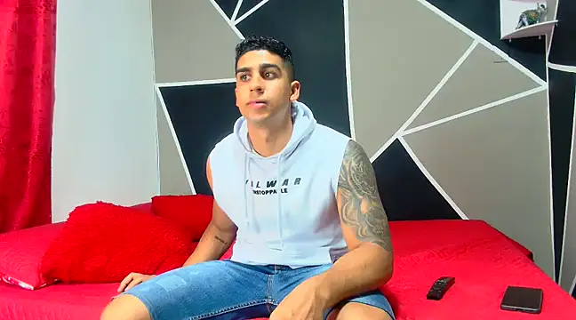 astrom greyy online show from 15, 3, 2025