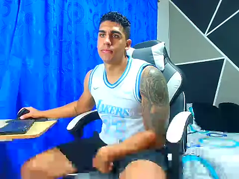 astrom greyy online show from 30, 9, 2025