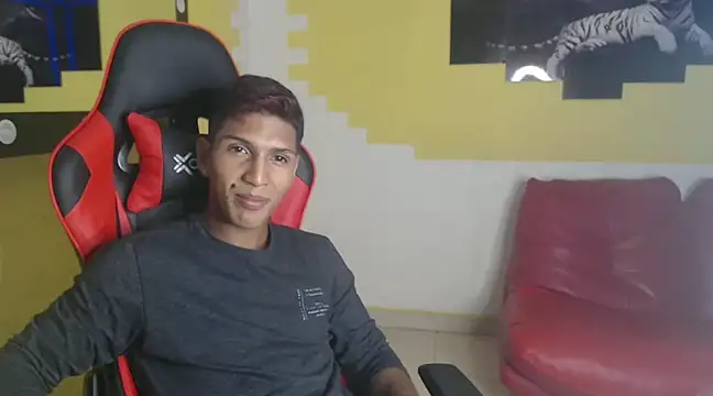 mau elixxx online show from 15, 12, 2024