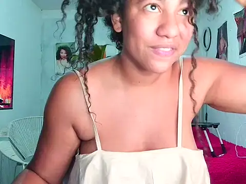 Snapshot of bellacrespalatina chatting on 2, 5, 2026 bellacrespalatina online show from 2, 5, 2026