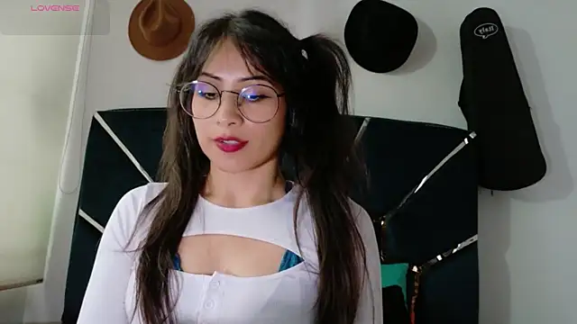 Snapshot of Jade_Zephyra chatting on 31, 1, 2026 Jade Zephyra online show from 31, 1, 2026