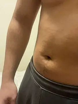 YU-KI00 online show from 3, 12, 2025