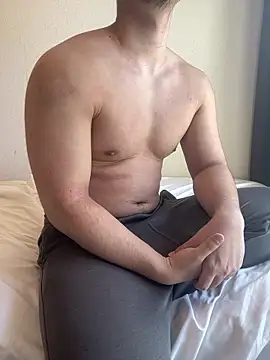 YU-KI00 online show from 18, 1, 2026