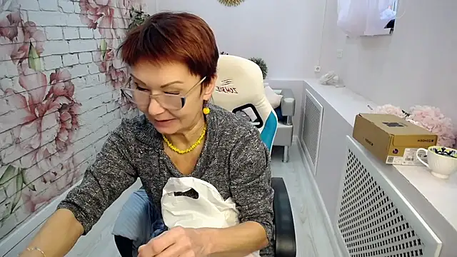 Cutie Asya online show from 20, 10, 2025