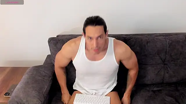 Snapshot of Lorenzoferrec chatting on 25, 4, 2026 Lorenzoferrec online show from 25, 4, 2026