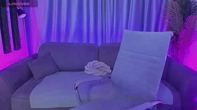 Snapshot of Eva_Millss chatting on 23, 1, 2025 Eva Millss online show from 23, 1, 2025