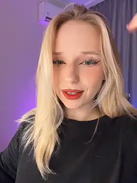 Eva Millss online show from 12, 9, 2025