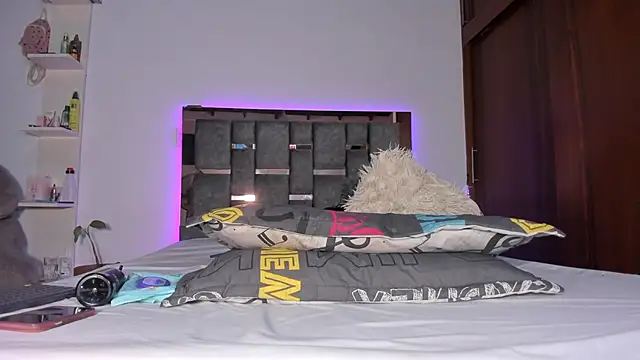 Snapshot of Carol_M8 chatting on 26, 9, 2025 Carol M8 online show from 26, 9, 2025