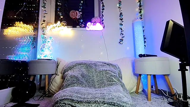 mrs skinny goddess online show from 19, 12, 2025