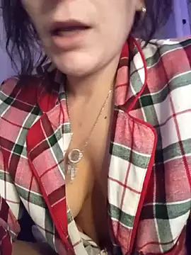 Snapshot of xx_Dreamloveme chatting on 21, 11, 2025 xx Dreamloveme online show from 21, 11, 2025