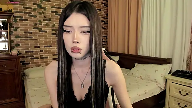 Velvetsky 1 online show from 17, 11, 2025