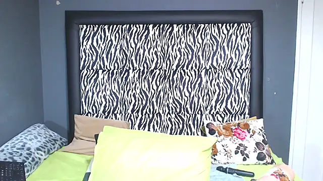 KinkyTall85 online show from 19, 3, 2025