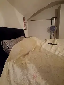 perla97 online show from 1, 2, 2025