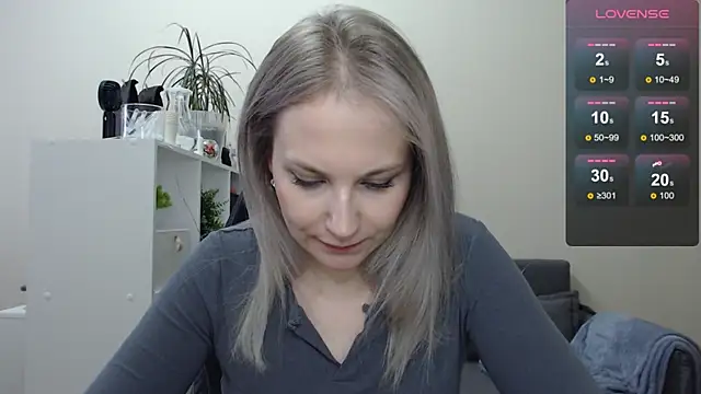 Snapshot of Sunny_bunny6 chatting on 9, 1, 2025 Sunny bunny6 online show from 9, 1, 2025