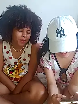 Snapshot of DANIELA_MICHEL chatting on 13, 12, 2024 DANIELA MICHEL online show from 13, 12, 2024