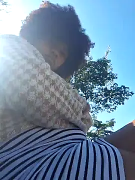 Snapshot of DANIELA_MICHEL chatting on 19, 1, 2025 DANIELA MICHEL online show from 19, 1, 2025