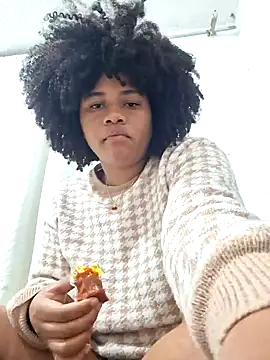 Snapshot of DANIELA_MICHEL chatting on 26, 1, 2025 DANIELA MICHEL online show from 26, 1, 2025