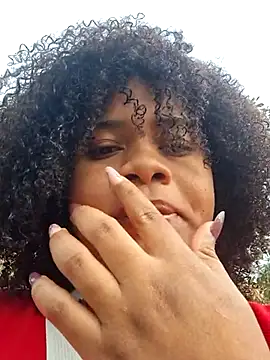 Snapshot of DANIELA_MICHEL chatting on 8, 2, 2025 DANIELA MICHEL online show from 8, 2, 2025