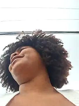 Snapshot of DANIELA_MICHEL chatting on 6, 3, 2025 DANIELA MICHEL online show from 6, 3, 2025