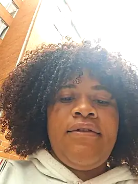 Snapshot of DANIELA_MICHEL chatting on 21, 3, 2025 DANIELA MICHEL online show from 21, 3, 2025