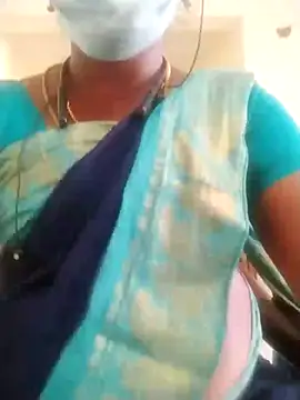 Snapshot of Preethytamilsexy chatting on 29, 6, 2026 Preethytamilsexy online show from 29, 6, 2026