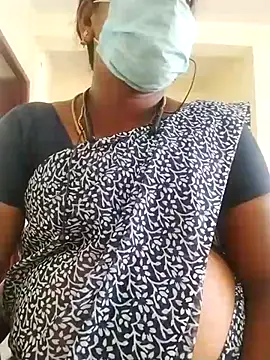 Snapshot of Preethytamilsexy chatting on 13, 7, 2026 Preethytamilsexy online show from 13, 7, 2026