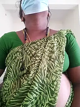 Snapshot of Preethytamilsexy chatting on 23, 7, 2026 Preethytamilsexy online show from 23, 7, 2026