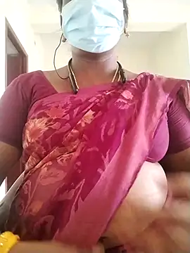 Snapshot of Preethytamilsexy chatting on 26, 7, 2026 Preethytamilsexy online show from 26, 7, 2026