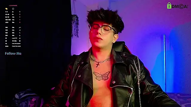 Snapshot of LyleBennett_ chatting on 7, 11, 2025 LyleBennett online show from 7, 11, 2025