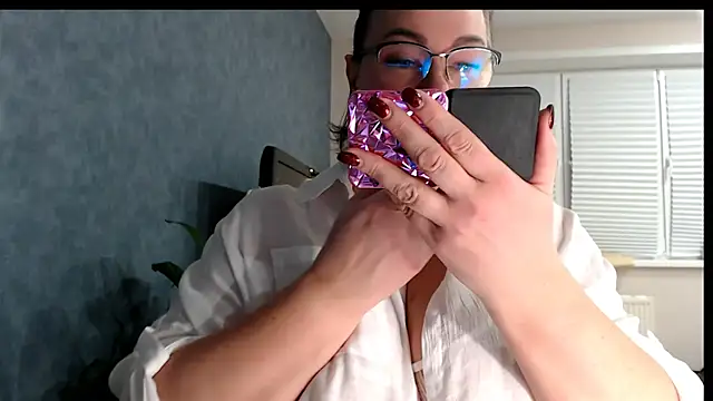 Nora Star online show from 17, 1, 2026