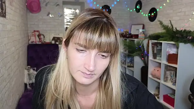 Nika Kitten online show from 13, 9, 2025