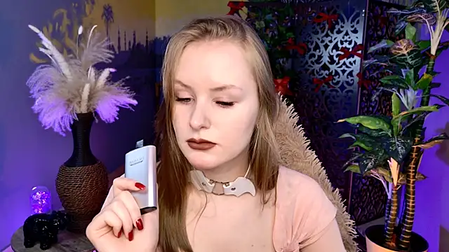 Snapshot of VivienLeeigh chatting on 18, 2, 2026 VivienLeeigh online show from 18, 2, 2026