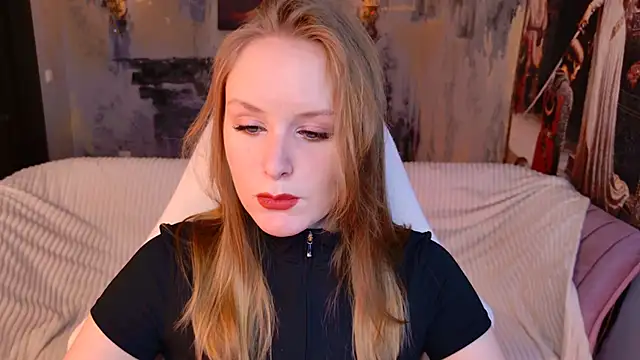 VivienLeeigh online show from 8, 4, 2026