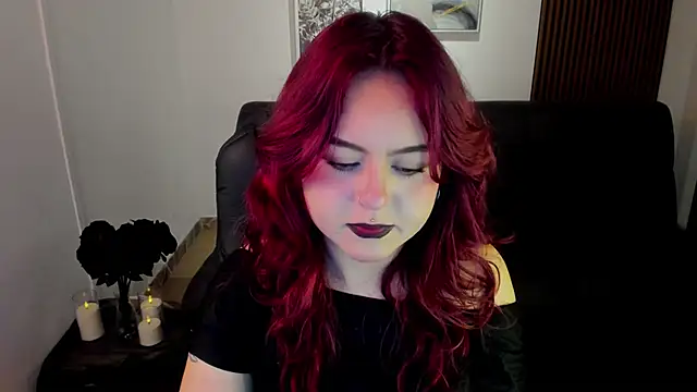 crimson tati  online show from 12, 11, 2025