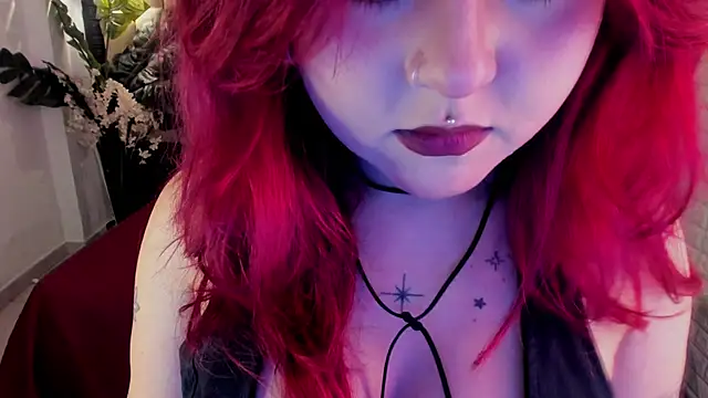 crimson tati  online show from 10, 4, 2026