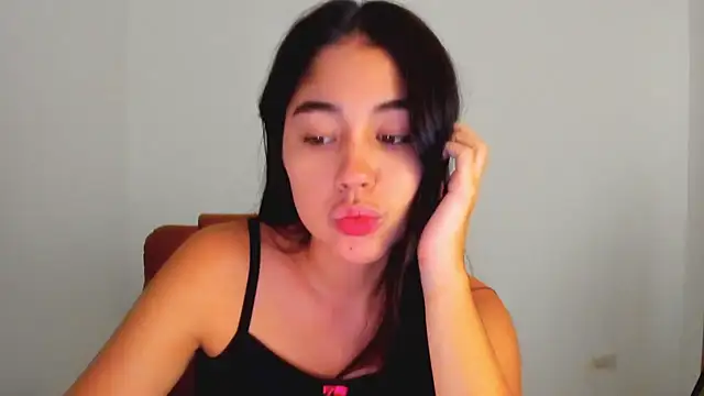 Snapshot of AriaMontgomery chatting on 23, 7, 2026 AriaMontgomery online show from 23, 7, 2026