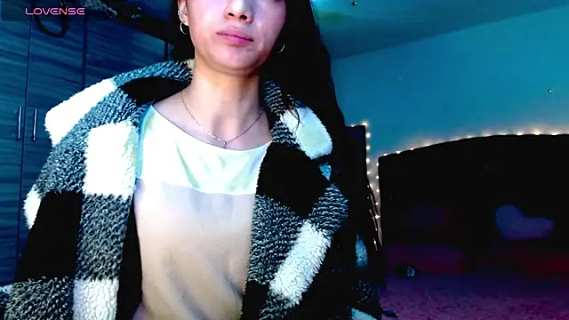 holy juli online show from 21, 12, 2025