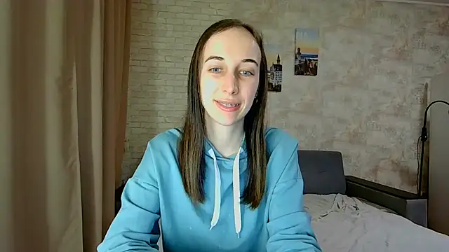 Snapshot of Anika_bloom chatting on 29, 4, 2026 Anika bloom online show from 29, 4, 2026
