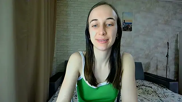 Snapshot of Anika_bloom chatting on 3, 5, 2026 Anika bloom online show from 3, 5, 2026