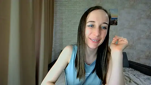 Snapshot of Anika_bloom chatting on 11, 5, 2026 Anika bloom online show from 11, 5, 2026